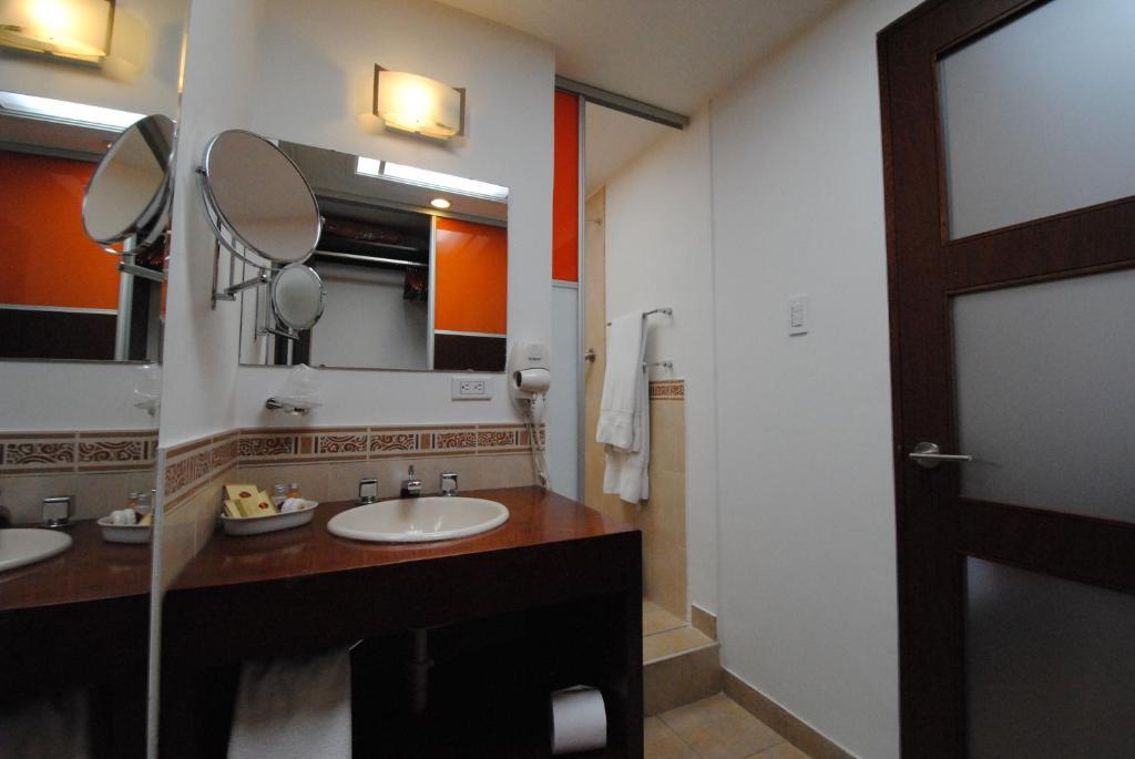 בוגוטה Hotel La Mansion מראה חיצוני תמונה